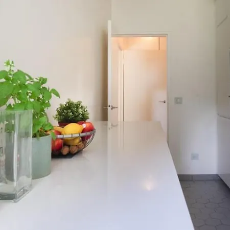 Appartement Eiffel Tour - Lovely 2 Bedrooms Paris