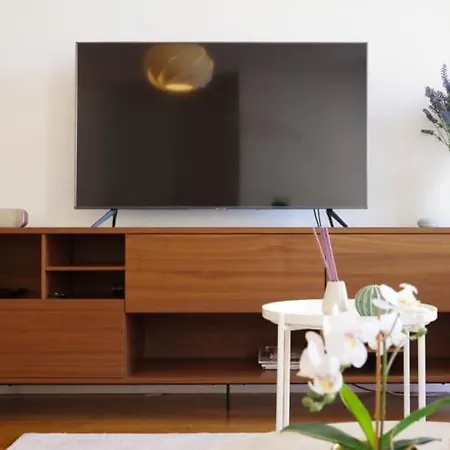 Eiffel Tour - Lovely 2 Bedrooms Appartement